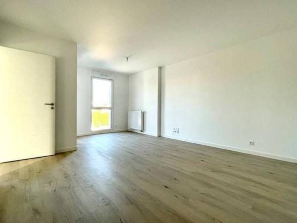 Appartement 2 pièces                                        - 35700 Rennes - Beaulieu Réf : 2359