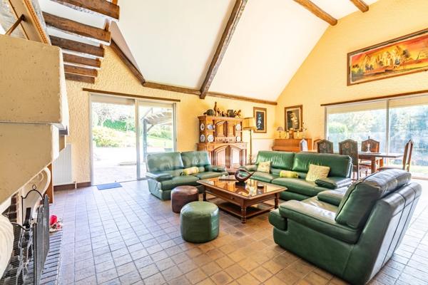 Maison à vendre 10 pièces CHEZY SUR MARNE (02)