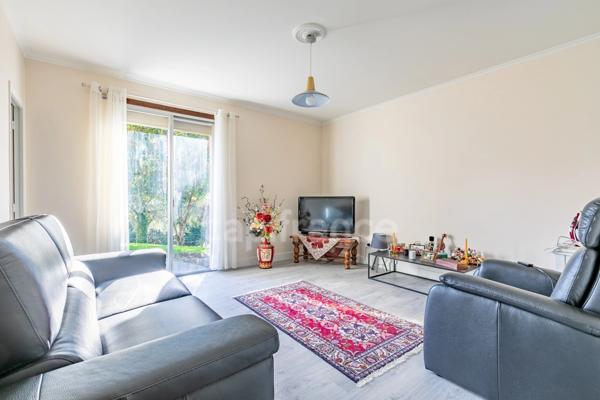 Maison à vendre 10 pièces CHEZY SUR MARNE (02)