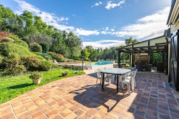 Maison à vendre 10 pièces CHEZY SUR MARNE (02)