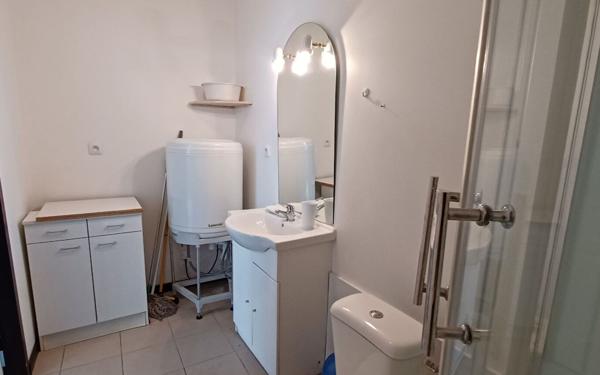 Appartement à louer    1 pièce •    Rochefort