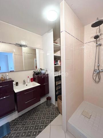 Appartement à vendre 3 pièces avec cave et place de parking privée au centre de BALARUC LES BAINS (34)