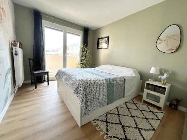 Appartement à vendre 3 pièces avec cave et place de parking privée au centre de BALARUC LES BAINS (34)