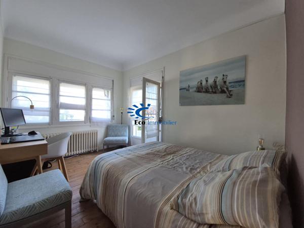 LA ROCHELLE LA GENETTE MAISON STYLE ART DECO 150 M²  La rochelle