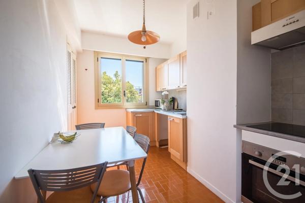 Appartement F2 à vendre  2 pièces - 50,55 m 2   NICE  - 06