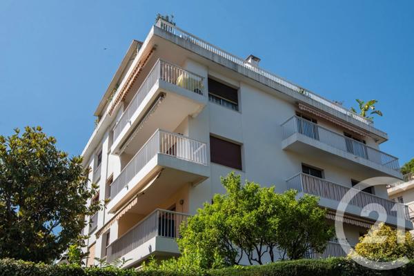 Appartement F2 à vendre  2 pièces - 50,55 m 2   NICE  - 06