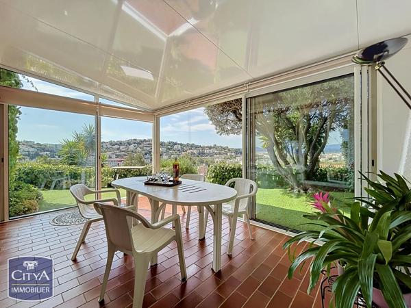 Maison à vendre 4 pièces 84m² Saint-Raphaël (83700)