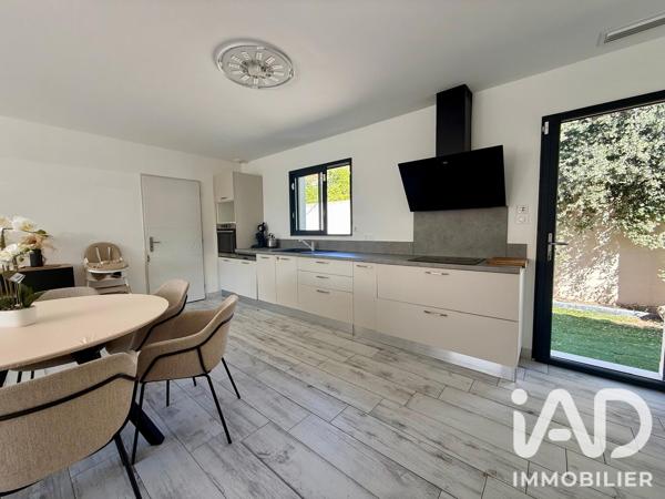 Maison à vendre 4 pièces 117 m² Vacqueyras