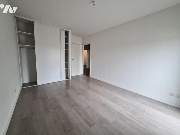 APPARTEMENT T3 ( 2 chambres) AVEC TERRASSE ET 2 PARKINGS