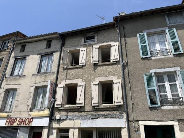 Immeuble à vendre |  Bellac |  141 m²