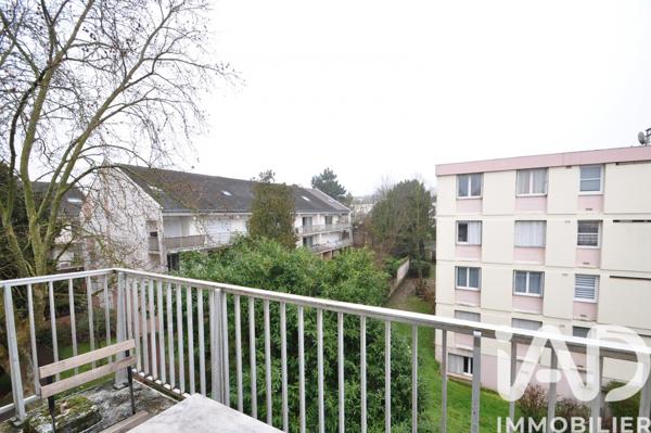 Appartement à vendre 3 pièces 64 m² Lagny-sur-Marne