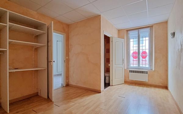 Maison à vendre    4 pièces •  Alès