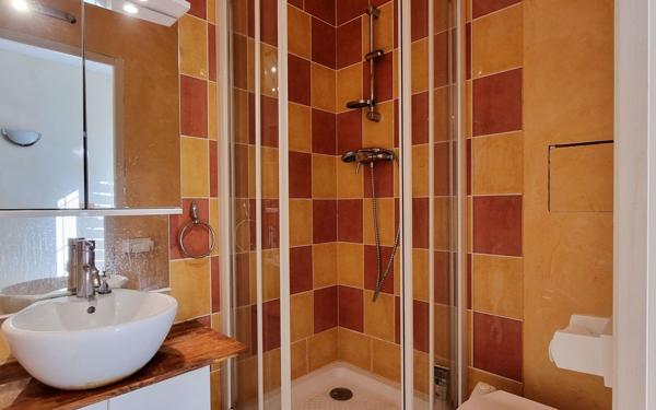 Maison à vendre    4 pièces •  Alès