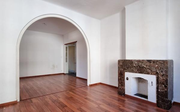 Maison à vendre    4 pièces •  Alès