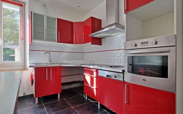 Maison à vendre    4 pièces •  Alès