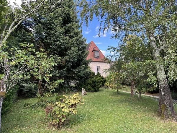 Maison à vendre 218 000 € Souillac 6 p 155 m² DPE E