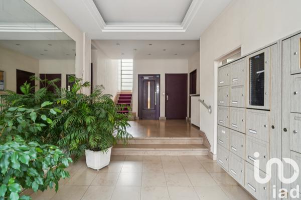 Apartment for sale 4 rooms 83 m² Le Raincy