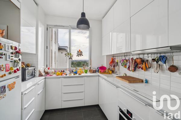 Apartment for sale 4 rooms 83 m² Le Raincy