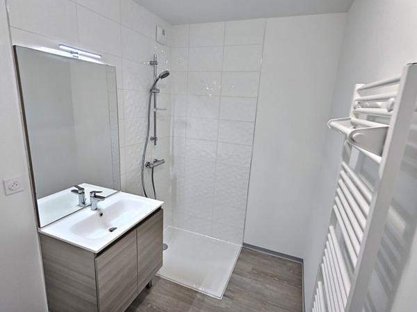 Appartement Clermont Ferrand 3 pièce(s) 65.96 m2