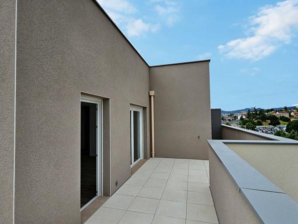 Appartement Clermont Ferrand 3 pièce(s) 65.96 m2