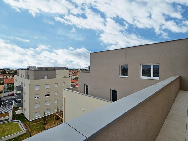 Appartement Clermont Ferrand 3 pièce(s) 65.96 m2