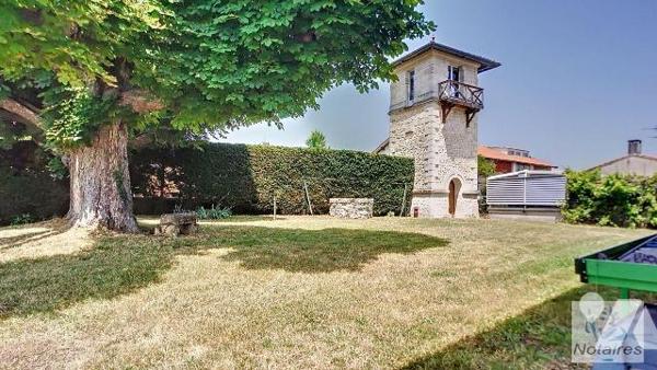 Maison à vendre à Pompignac (33370) en Gironde (33).

Proche Fargues Saint Hilaire (33370) be...