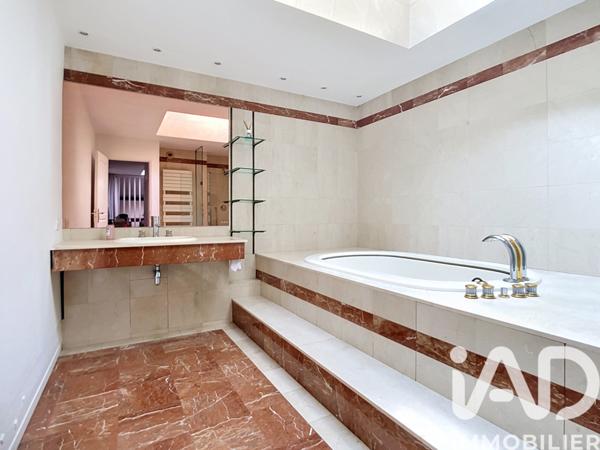 Appartement à vendre 5 pièces 153,3 m² Pontault-Combault