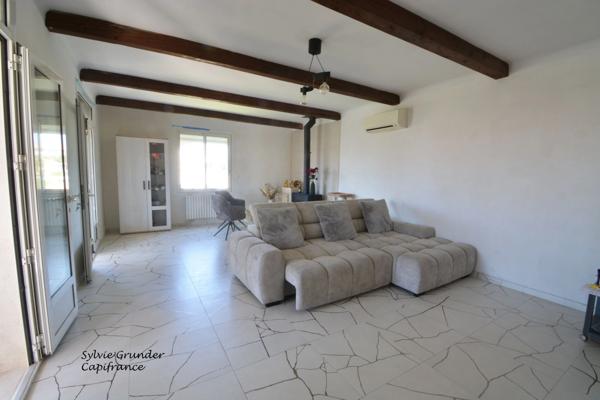 Maison à vendre 215M² 7/8 pièces PELISSANNE (13)