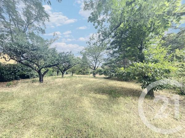 Terrain à vendre  873 m2 MOZAC - 63