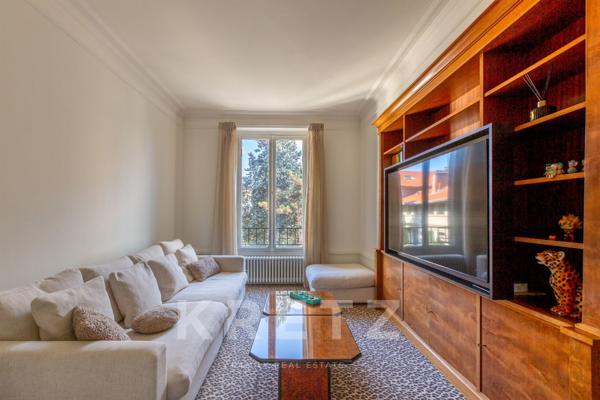 LYON 6 – DERNIER ÉTAGE – APPARTEMENT VUE PARC DE LA TÊTE D’OR