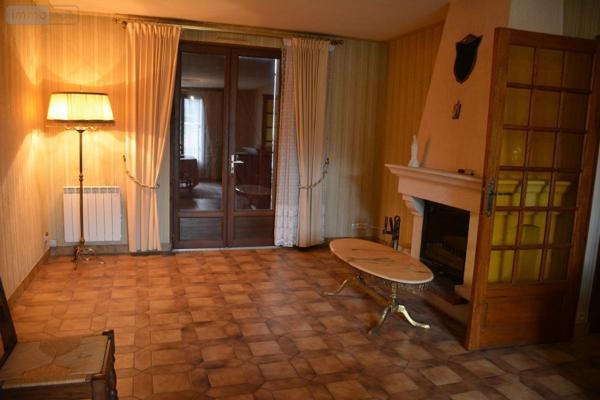 Maison à vendre à Sablé-sur-Sarthe dans la Sarthe (72300), ref : 53039-351