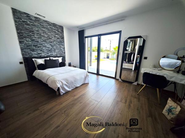 Villa moderne 210 m2- Pièce de vie grandiose- Proche commodités