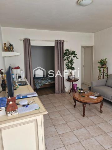 bonne état , bonne rentabilité , calme ,près des commerces , pas loin de la Rochelle .