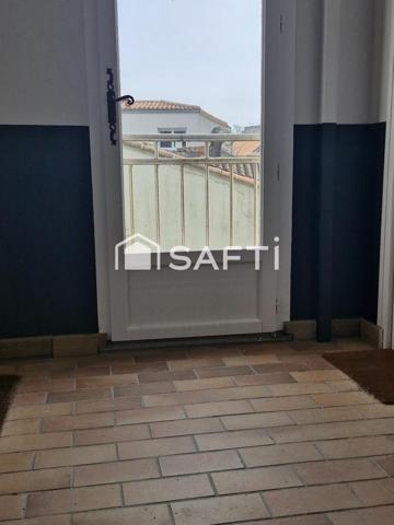 bonne état , bonne rentabilité , calme ,près des commerces , pas loin de la Rochelle .