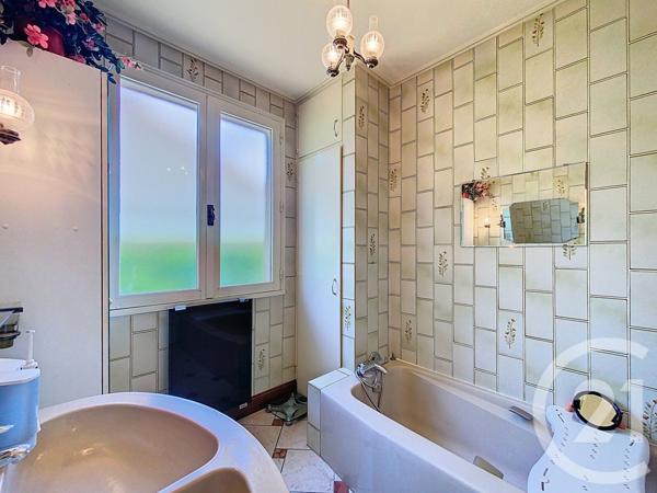 Maison à vendre  5 pièces - 132,90 m2 ST LEGER SOUS CHOLET - 49