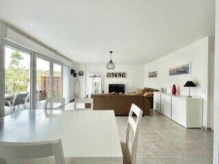 Maison 4 pièces 97 m2 « à saisir sur offre de prix »