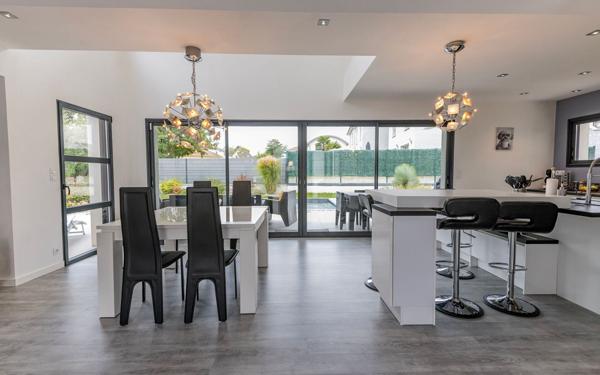 Maison à vendre    4 pièces •  Lons