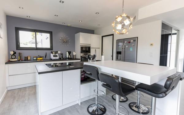 Maison à vendre    4 pièces •  Lons