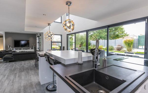 Maison à vendre    4 pièces •  Lons