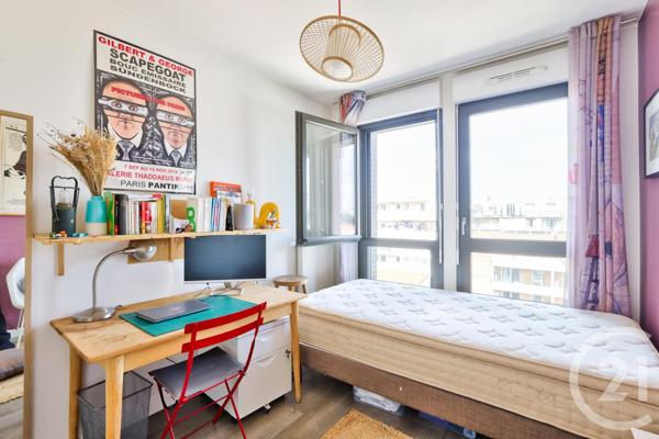 Appartement F4 à vendre  4 pièces - 77 m2 PARIS - 75019