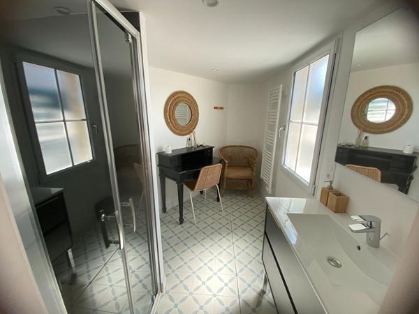 A VENDRE ECHOPPE LA GENETTE 2 chambres (56,3m2) , La rochelle