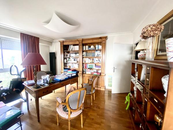 Appartement 8 pièces - 168 m² Exclusivité