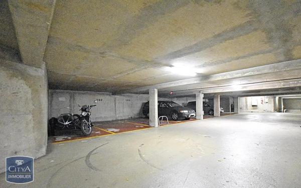 Parking à vendre 12m²