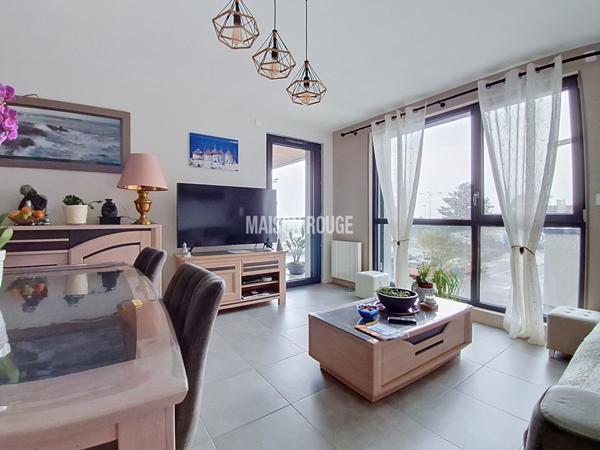 RARE A LA VENTE - Appartement de standing récent avec balcon aperçu mer, garage et ascenseur à Trébeurden