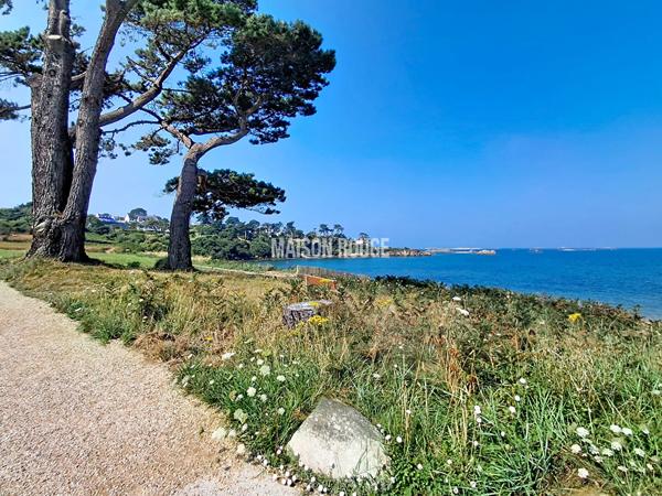 RARE A LA VENTE - Appartement de standing récent avec balcon aperçu mer, garage et ascenseur à Trébeurden