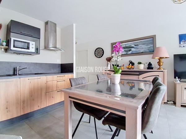 RARE A LA VENTE - Appartement de standing récent avec balcon aperçu mer, garage et ascenseur à Trébeurden