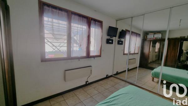 Immeuble à vendre 340 m² Lunel