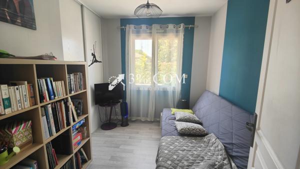 Maison 5 pièce(s) 3 chambre(s) 133 m²