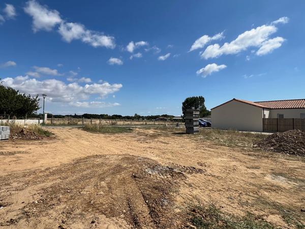 Terrain Longeville Sur Mer 331m2