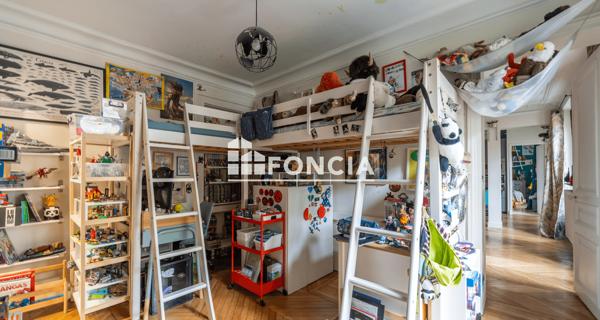 À vendre Appartement 4 pièces 71.63 m² - Paris 75018